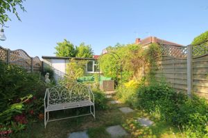 Photo 13- click for photo gallery